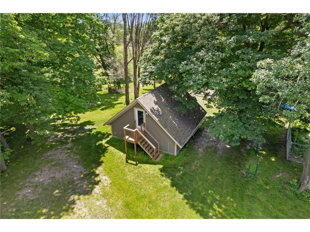 7688 N Shore Trail Forest Lake MN 55025 - Forest 6749024 image8