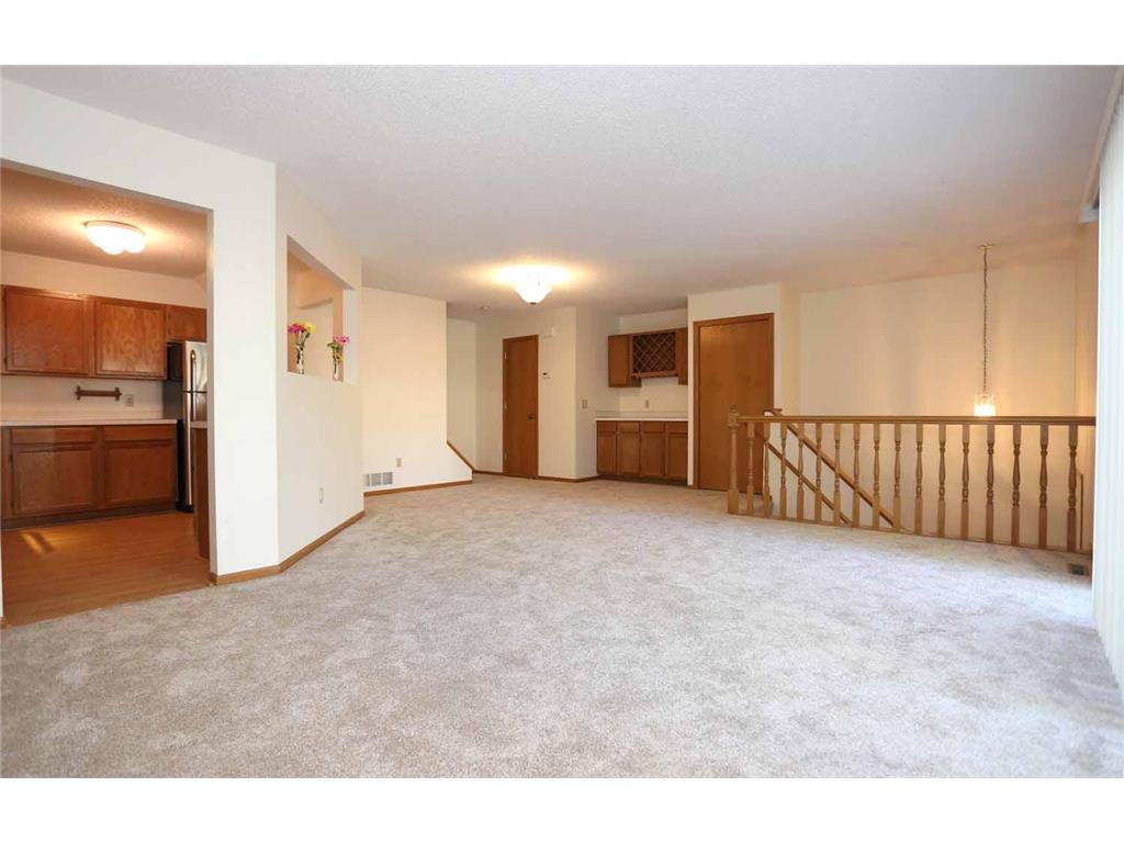 7689 Nicholas Way Chanhassen MN 55317 7052010 image2