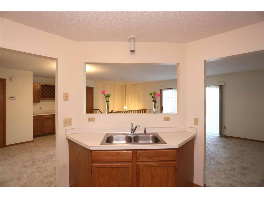 7689 Nicholas Way Chanhassen MN 55317 7052010 image6