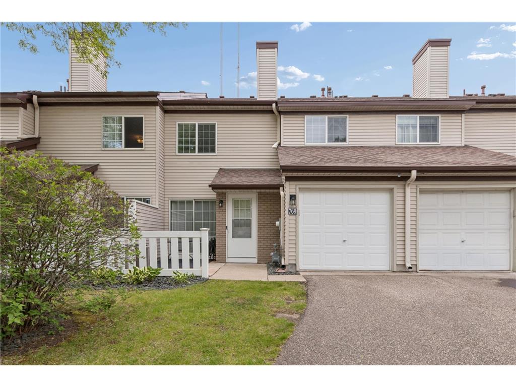 769 Crystal Avenue #130 Shoreview MN 55126 7085726 image1