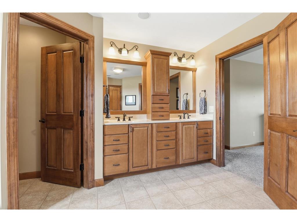 769 Martin Avenue Hudson WI 54016 7024271 image12