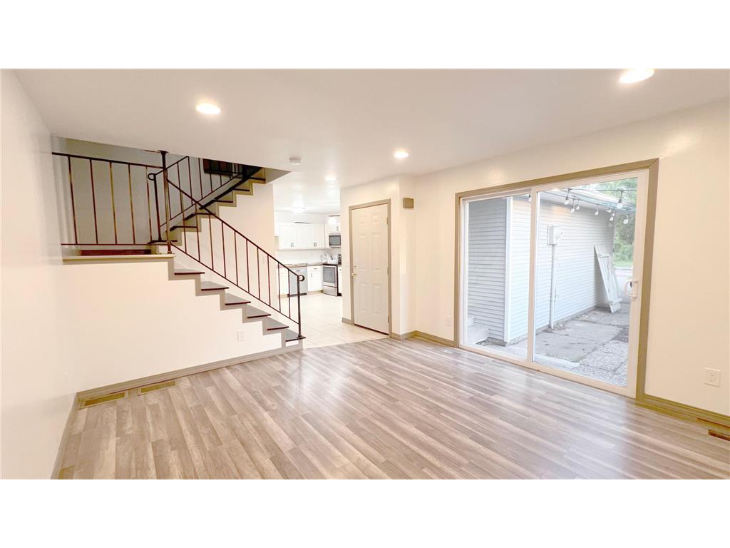 7694 Dunmore Road Woodbury MN 55125 7103613 image3