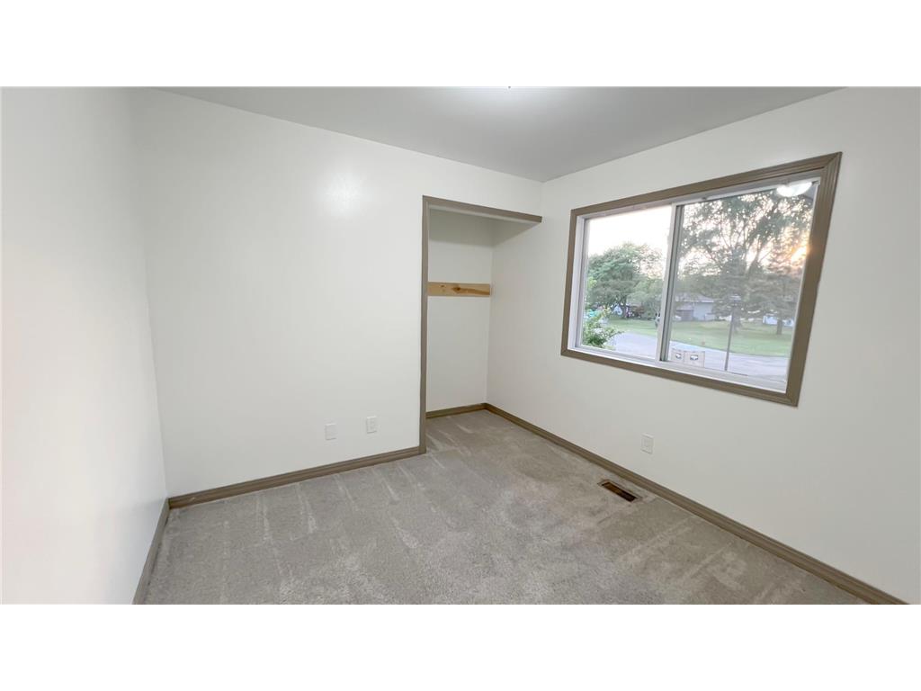 7694 Dunmore Road Woodbury MN 55125 7103613 image7