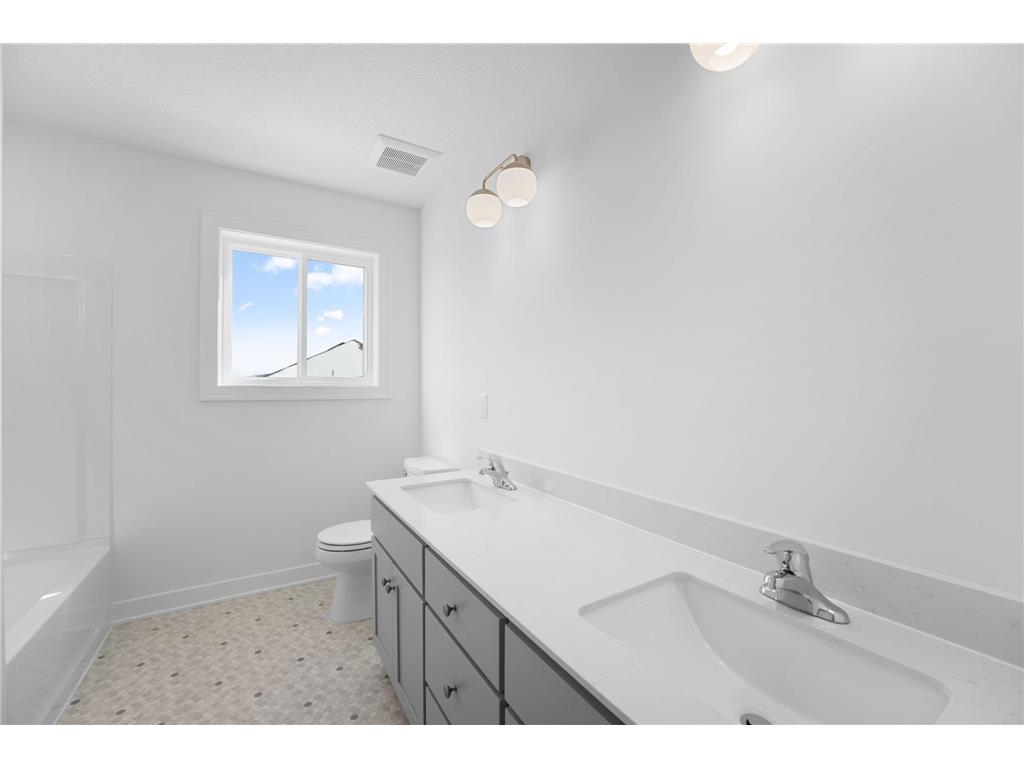 7695 22nd Avenue E Shakopee MN 55379 7091592 image10