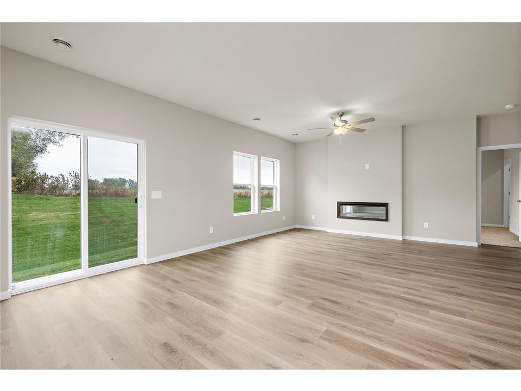 7695 Birch Street Clear Lake MN 55319 7066390 image11