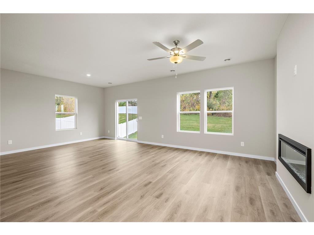 7695 Birch Street Clear Lake MN 55319 7066390 image16