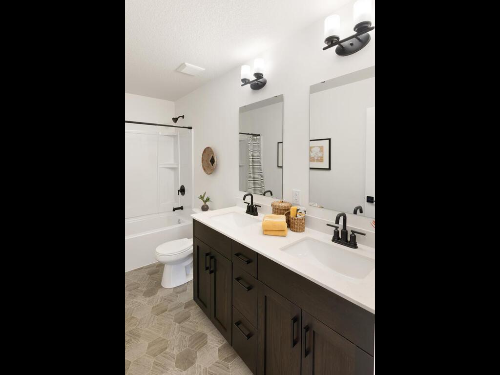 7696 Waverly Avenue Shakopee MN 55379 7004432 image41