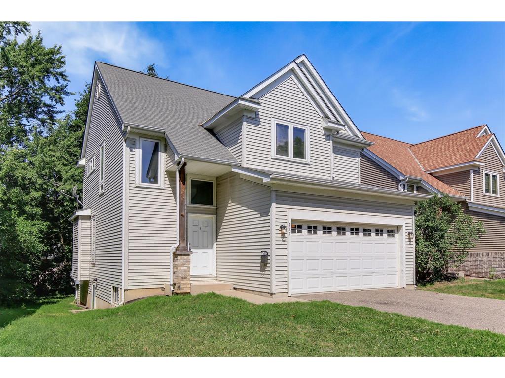 770 1st Avenue NW New Brighton MN 55112 7110480 image1