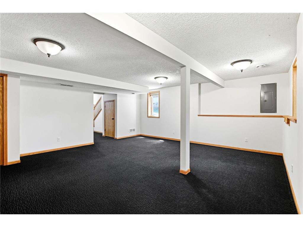 770 1st Avenue NW New Brighton MN 55112 7110480 image28