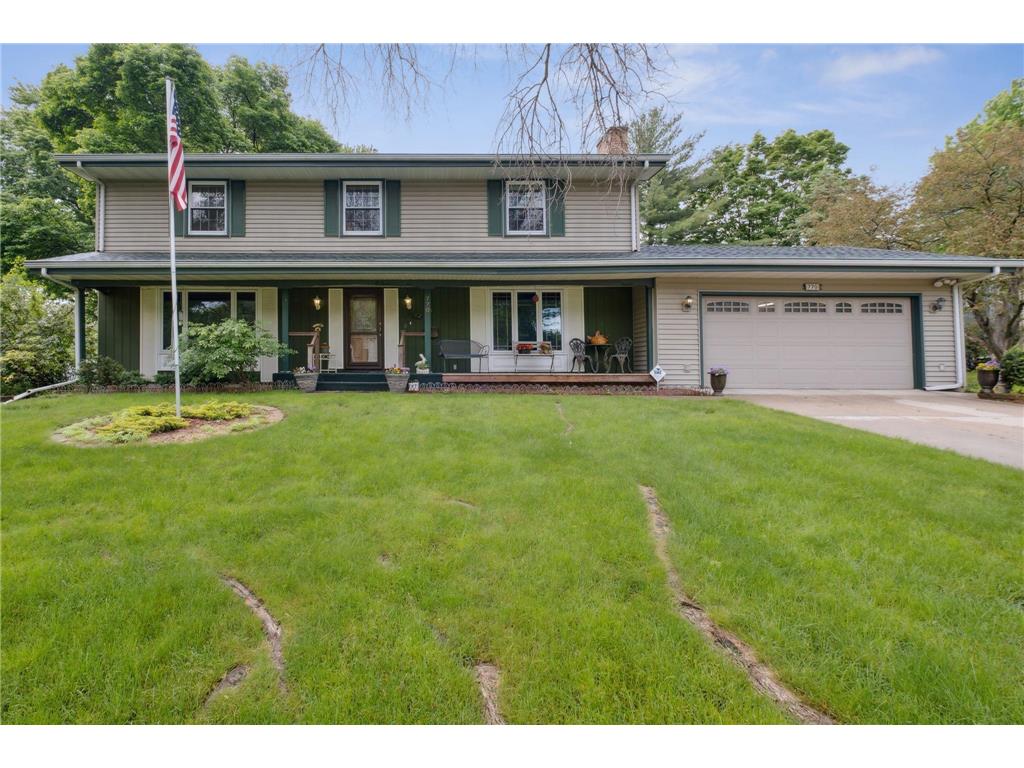 770 Burke Avenue E Maplewood MN 55117 6546286 image1