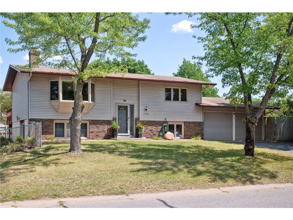 7700 Hampshire Avenue N Brooklyn Park MN 55445 6392611 image1