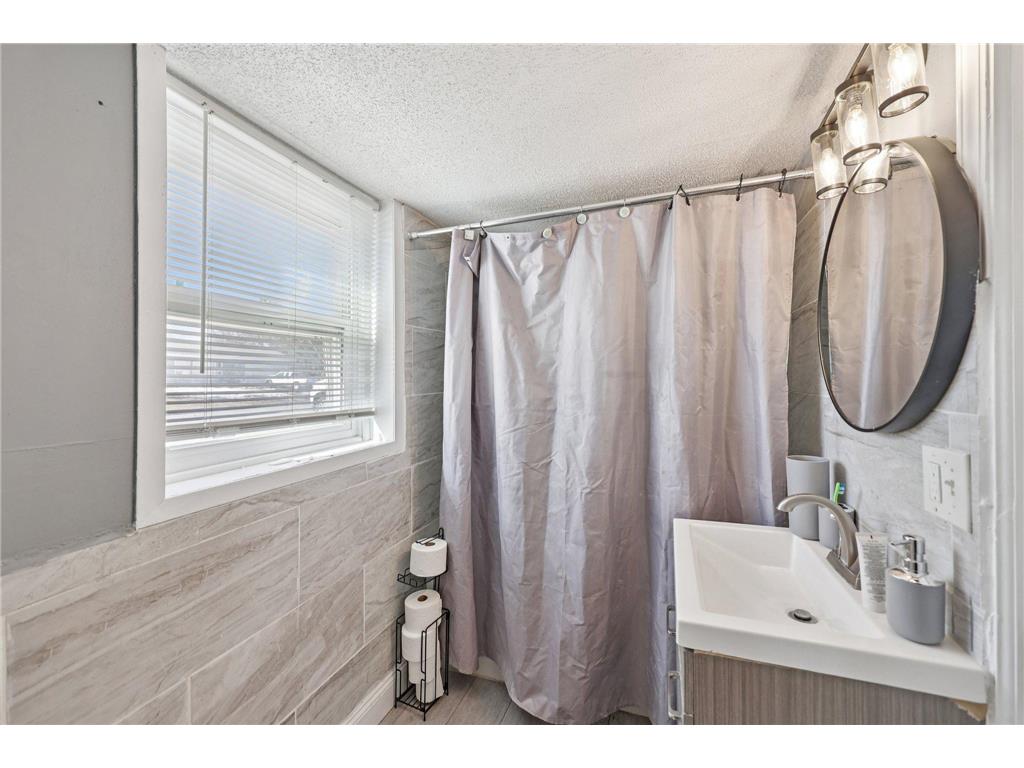 7700 Sierra Parkway Brooklyn Park MN 55444 7081809 image13