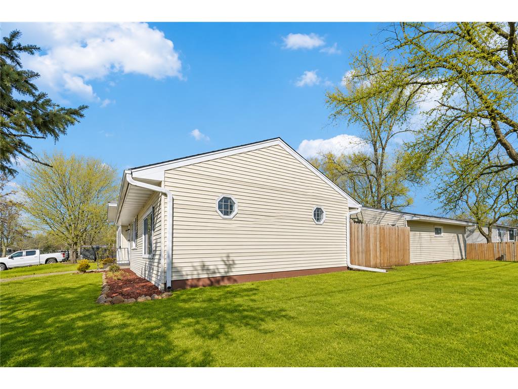 7700 Sierra Parkway Brooklyn Park MN 55444 7081809 image18