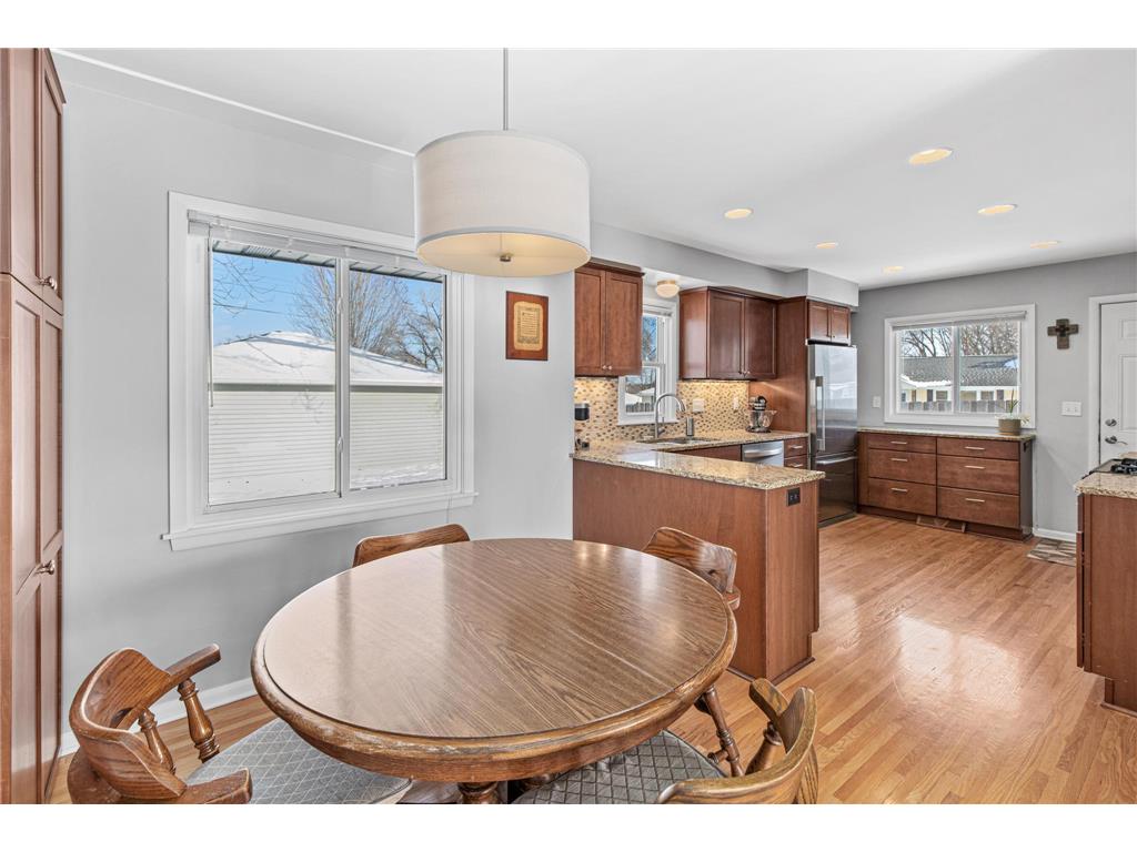 7700 W 13 1/2 Street Saint Louis Park MN 55426 7011815 image8