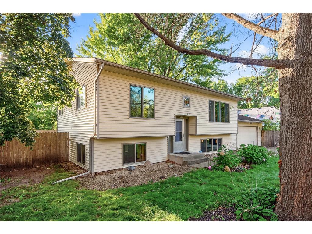 7701 Girard Avenue N Brooklyn Park MN 55444 6777053 image1