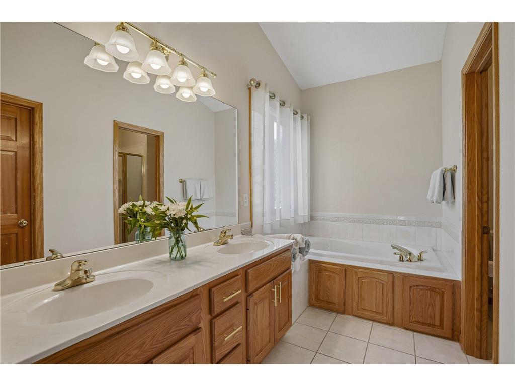 7701 Shenandoah Lane N Maple Grove MN 55311 7073999 image37