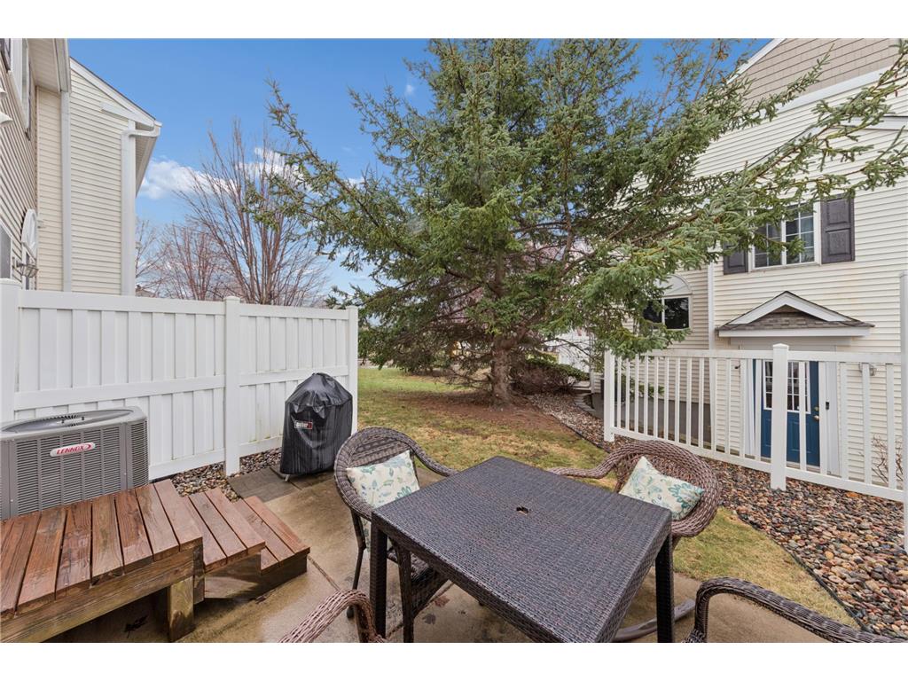 7702 Arboretum Village Circle Chanhassen MN 55317 7049439 image11