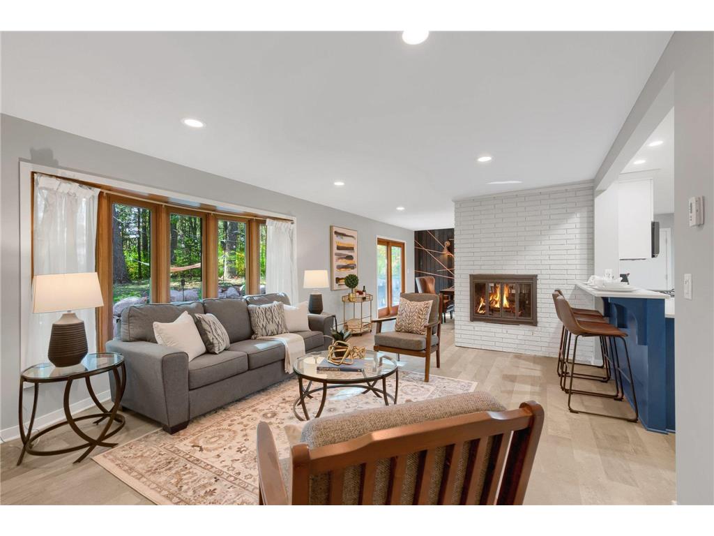 7703 10th Street N Oakdale MN 55128 6254295 image1