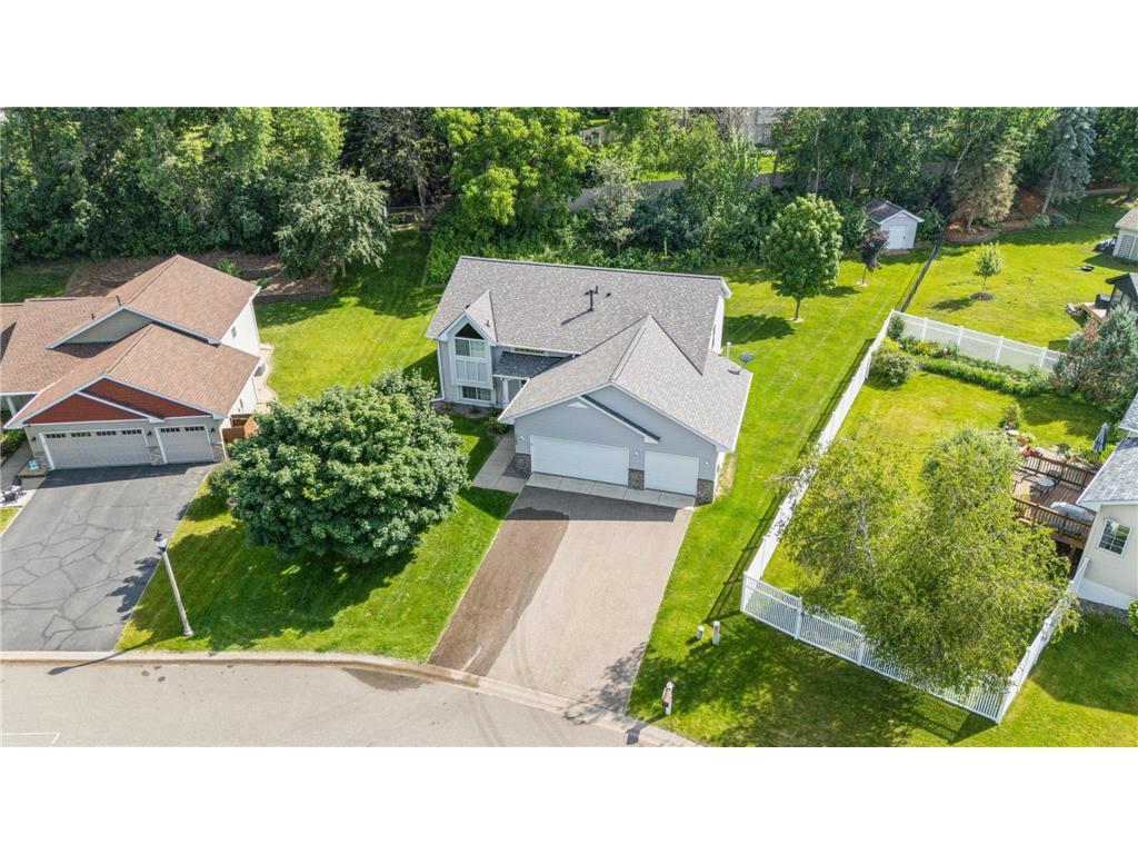 7705 31st Street Court N Oakdale MN 55128 6718815 image1