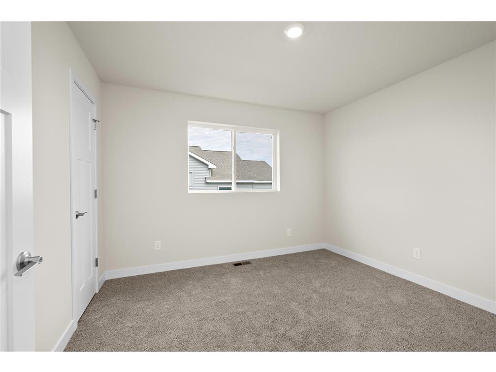 7706 Birch Street Clear Lake MN 55319 7021190 image14