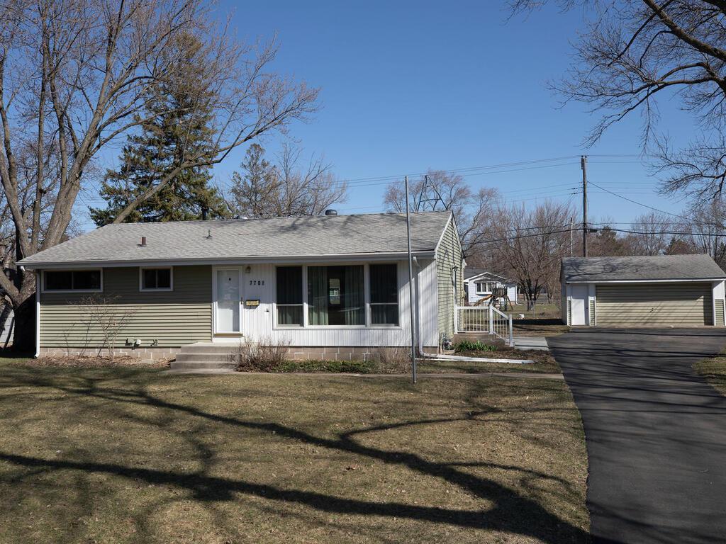 7708 65th Avenue N Brooklyn Park MN 55428 6364055 image1