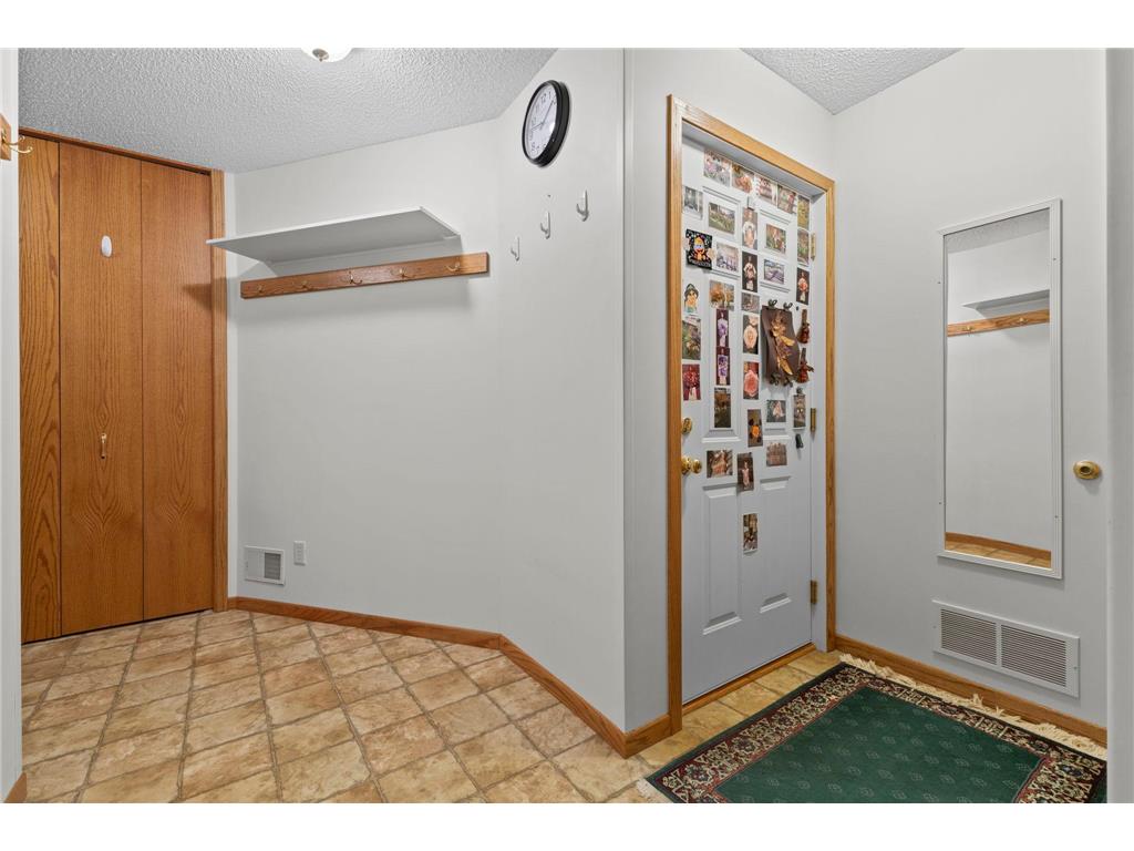 7708 82nd Avenue N Brooklyn Park MN 55445 7042815 image21