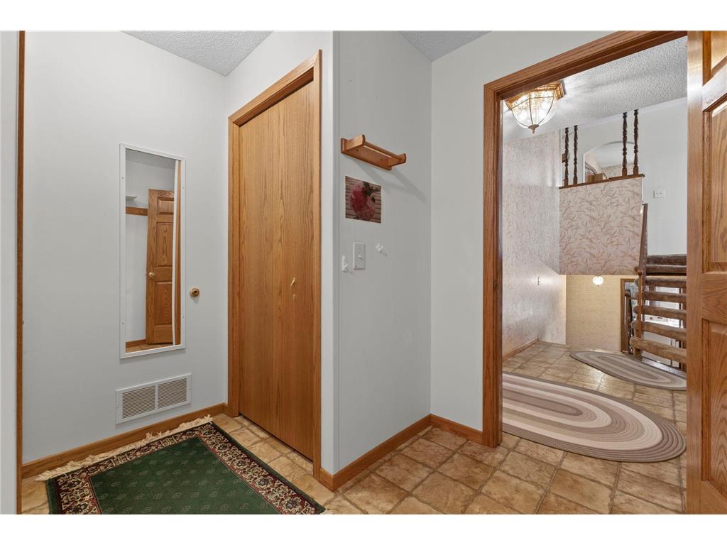 7708 82nd Avenue N Brooklyn Park MN 55445 7042815 image22