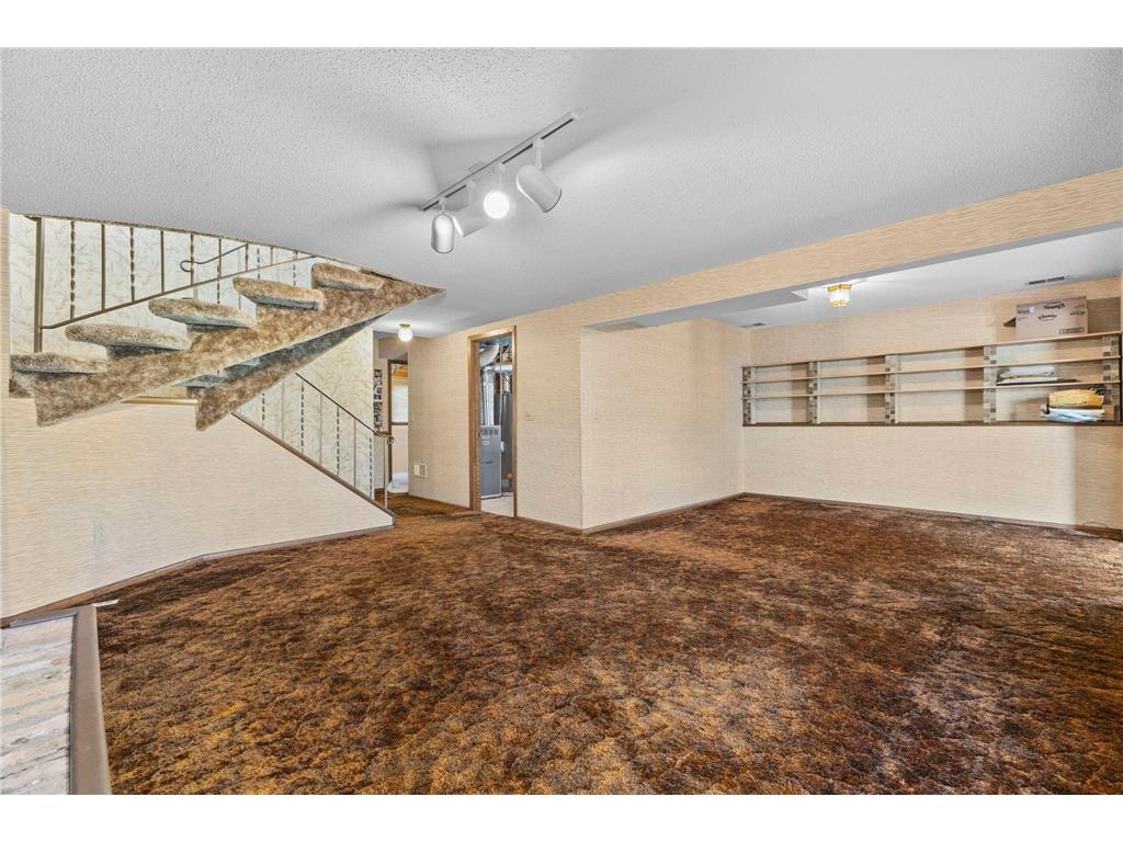 7708 82nd Avenue N Brooklyn Park MN 55445 7042815 image36