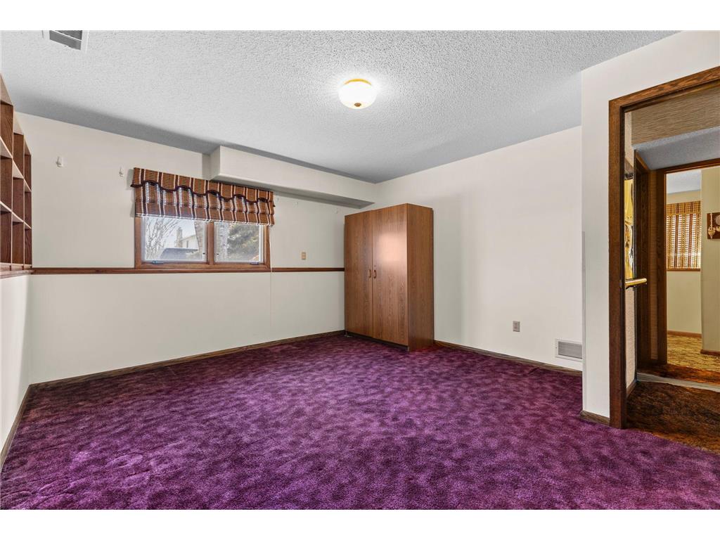 7708 82nd Avenue N Brooklyn Park MN 55445 7042815 image44