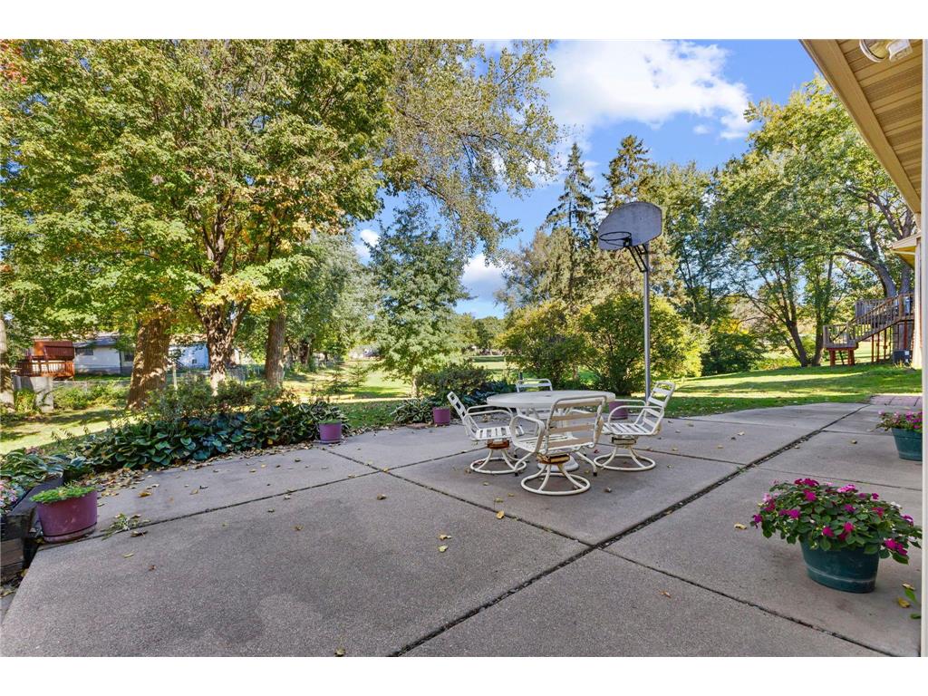 7708 82nd Avenue N Brooklyn Park MN 55445 7042815 image59