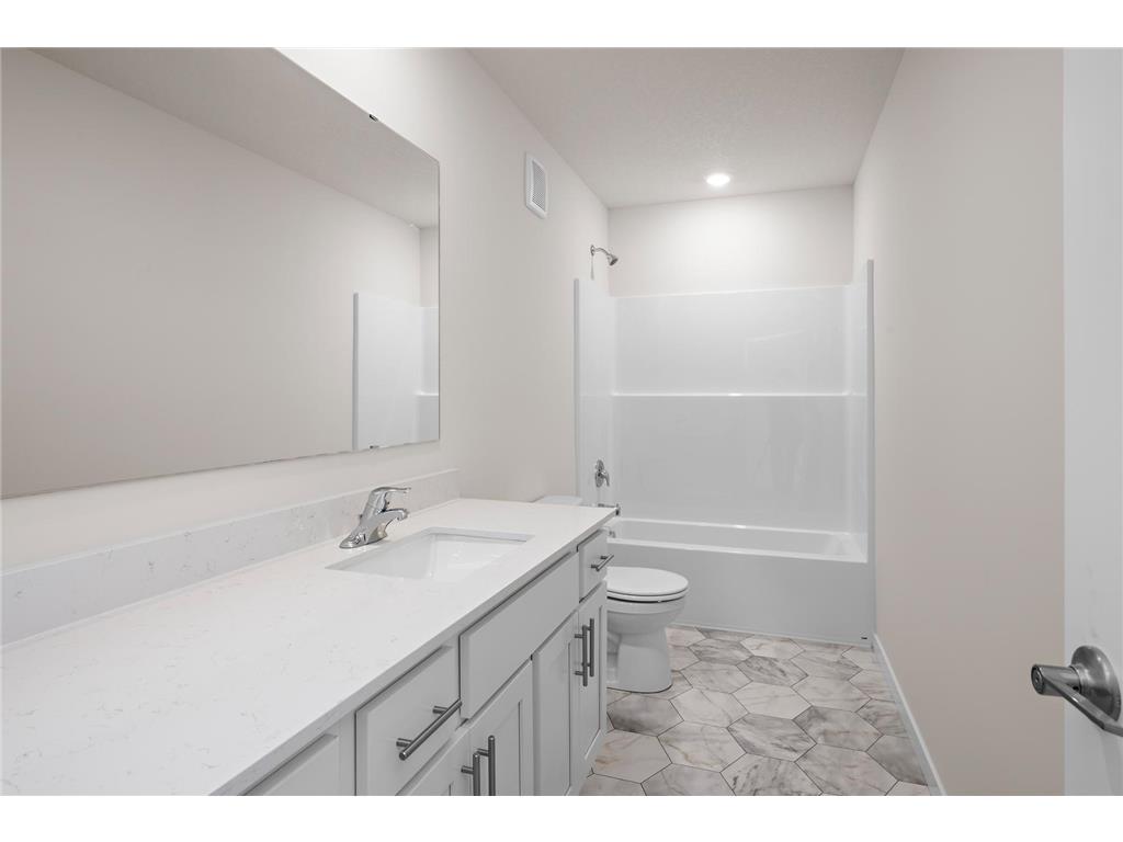 7708 Birch Street Clear Lake MN 55319 7054634 image20