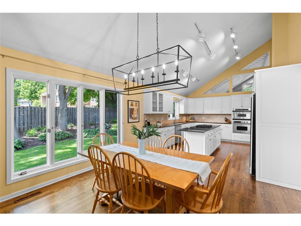 7708 Stonewood Court Edina MN 55439 7093195 image3