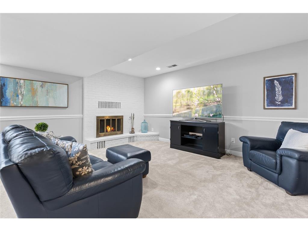 7708 Stonewood Court Edina MN 55439 7093195 image39