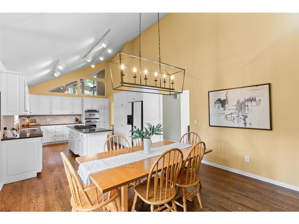 7708 Stonewood Court Edina MN 55439 7093195 image4