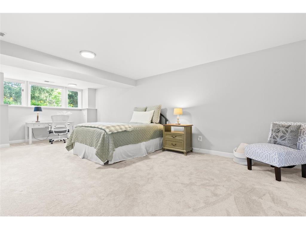 7708 Stonewood Court Edina MN 55439 7093195 image44
