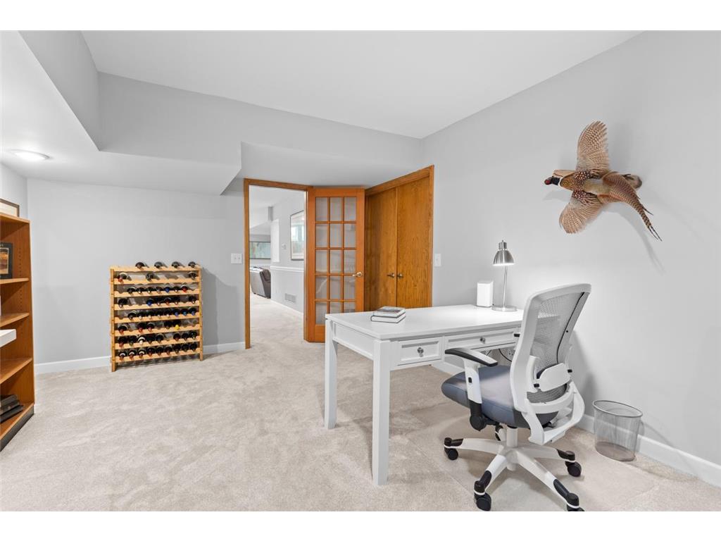 7708 Stonewood Court Edina MN 55439 7093195 image48