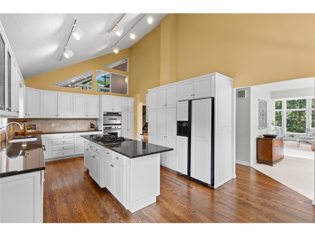 7708 Stonewood Court Edina MN 55439 7093195 image5