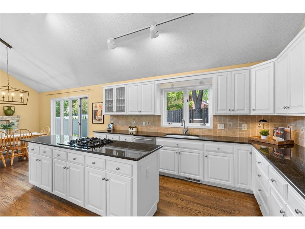 7708 Stonewood Court Edina MN 55439 7093195 image7