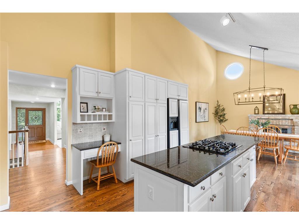 7708 Stonewood Court Edina MN 55439 7093195 image8