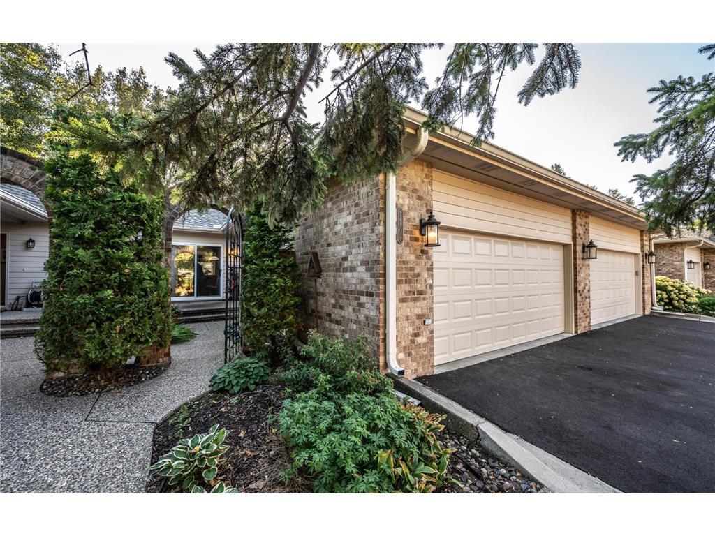 7709 Pondwood Drive Edina MN 55439 7032753 image1