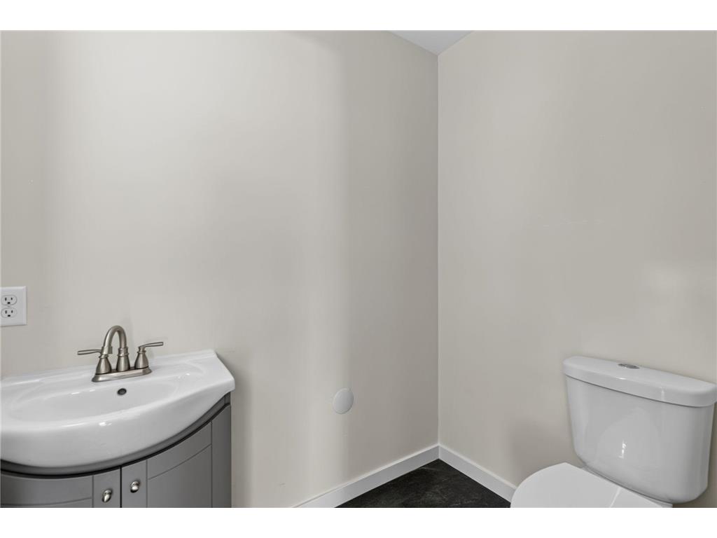 771 Aurora Avenue Saint Paul MN 55104 7084611 image10