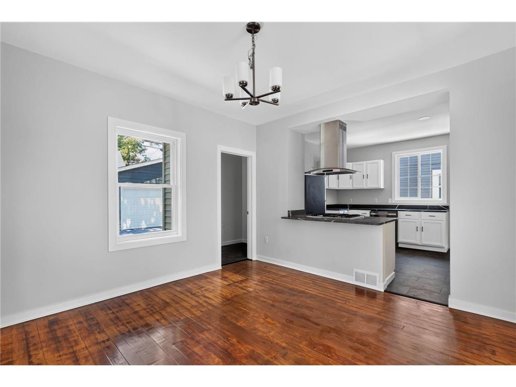 771 Aurora Avenue Saint Paul MN 55104 7084611 image11