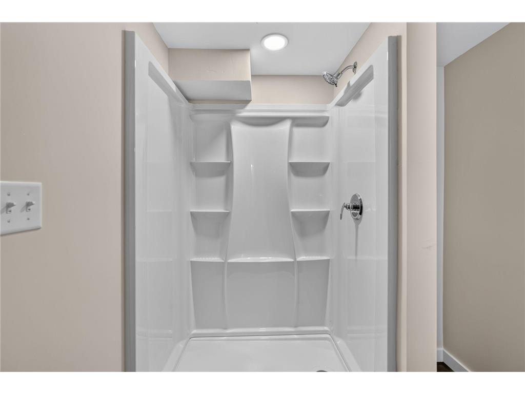 771 Aurora Avenue Saint Paul MN 55104 7084611 image29