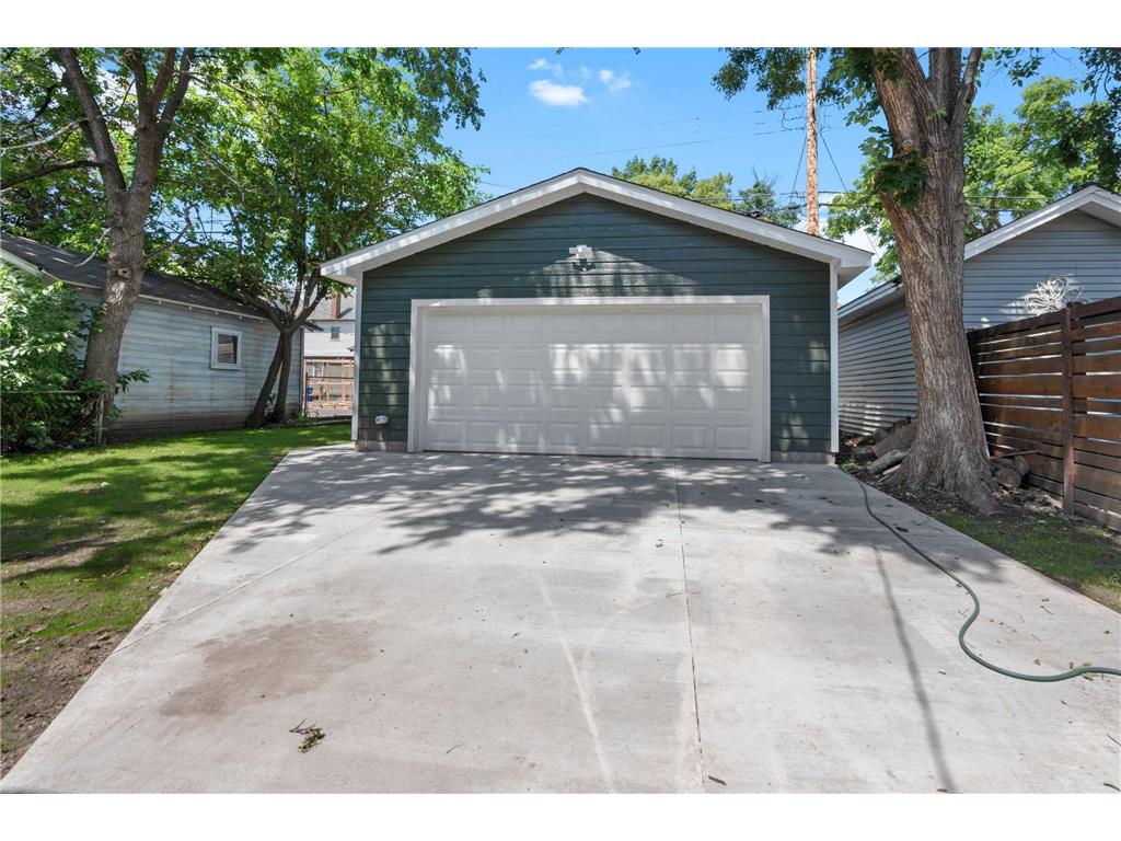 771 Aurora Avenue Saint Paul MN 55104 7084611 image32