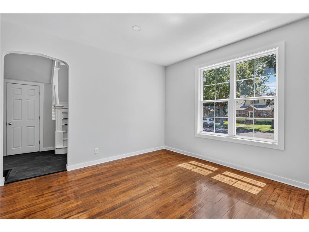 771 Aurora Avenue Saint Paul MN 55104 7084611 image6