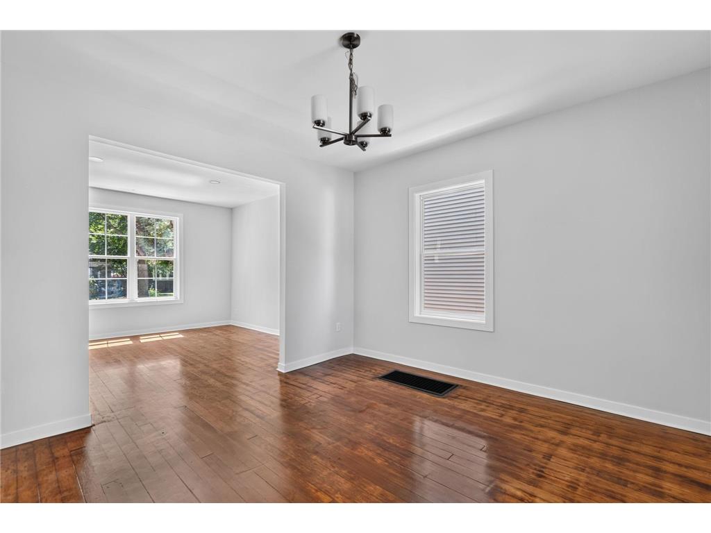771 Aurora Avenue Saint Paul MN 55104 7084611 image9