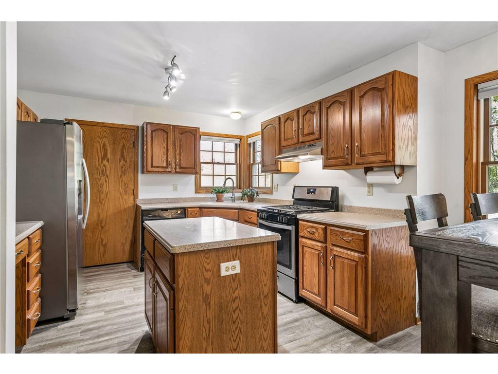 771 County Road B2 E Little Canada MN 55117 7063762 image9