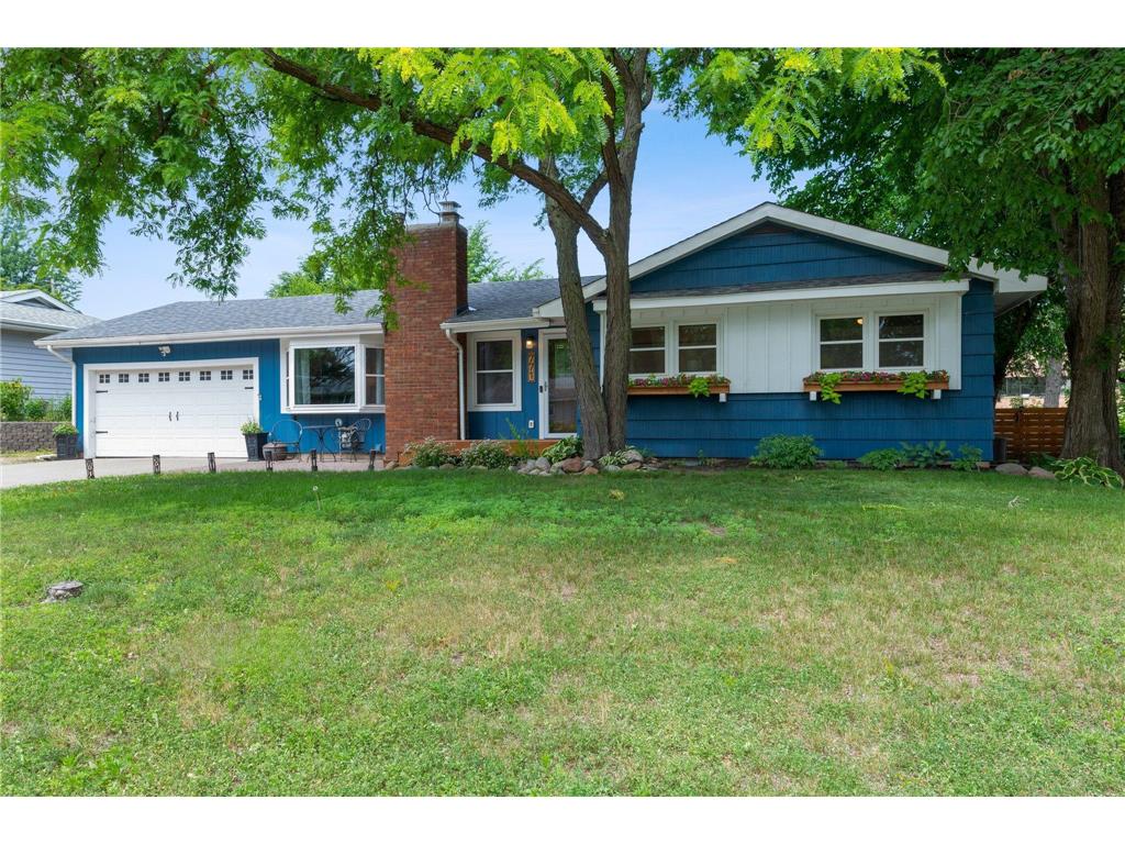 771 Creek Avenue Mendota Heights MN 55120 6744306 image1