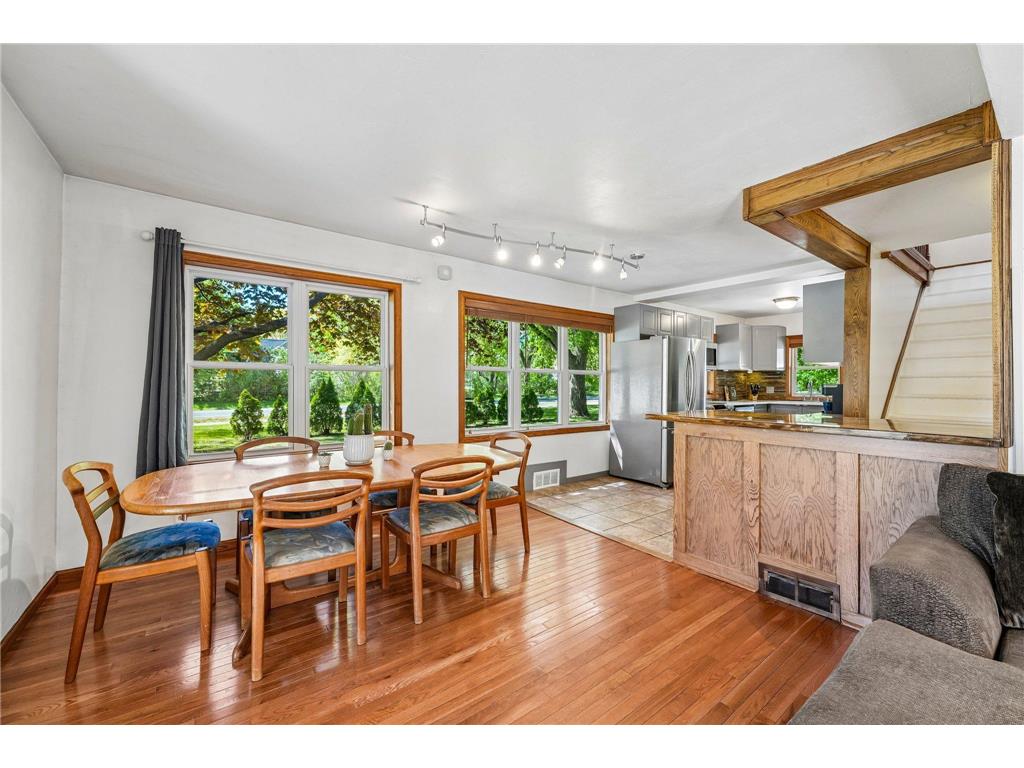 7710 Groveland Road Mounds View MN 55112 7070641 image10