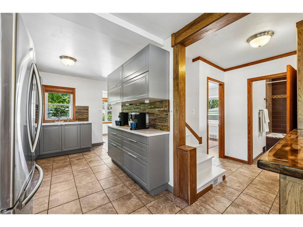 7710 Groveland Road Mounds View MN 55112 7070641 image12